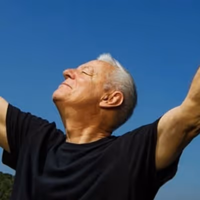 Tommy Emmanuel CGP To Bring LIVING IN THE LIGHT Tour To Bilheimer Capitol Theatre