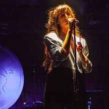 Photos: Punchdrunk Releases Images of dodie Performing at THE BURNT CITY