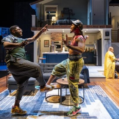 Photos: First Look at THE HOTWING KING at Writers Theatre