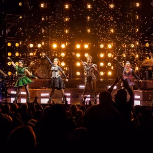 Photos: SIX Celebrates 4 Years on Broadway