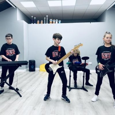 Photos: Go Inside Rehearsals for SCHOOL OF ROCK At The Granville Theatre