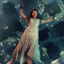 Video: Jazmin Bean Shares 'Shit Show'