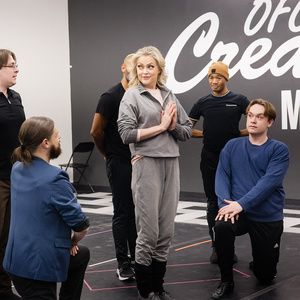 Photos: Elaine Hendrix in Rehearsal for HELLO, DOLLY in Rochester