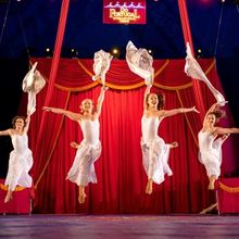 Do Portugal Circus Comes to Franklin Mall This Month