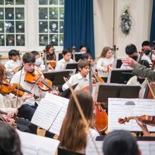 Hoff-Barthelson Hosts Annual Holiday Music Festival