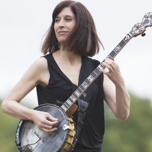 Glenridge Performing Arts Center Opens its New Season with Cynthia Sayer and Her…