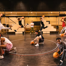 Fotos: Harry Judd, KayCee Stroh und weitere bei den Proben für HIGH SCHOOL MUSICAL Photo