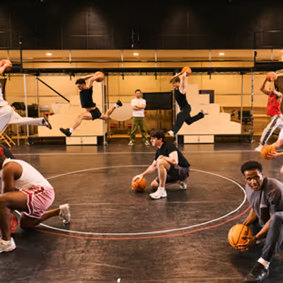 Photos: Harry Judd, KayCee Stroh, and More in Rehearsal For HIGH SCHOOL MUSICAL