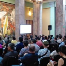 La Obra De Damián Ortega Logra Un Equilibro Entre El Conocimiento Y La Sabiduría An