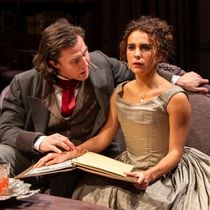 Photos: HEDDA GABLER at Remy Bumppo Theatre Company