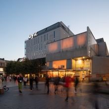 Lyric Hammersmith Theatre Gives Out Over 16,500 Free Tickets To Local West London Co