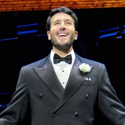 Photos: SebastiÃ¡n Yatra and Bianca MarroquÃ­n in CHICAGO on Broadway