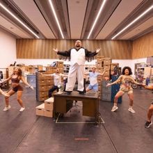 Photos: Inside Rehearsal For the UK and Ireland Tour of SISTER ACT THE MUSICAL