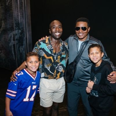 Photos: Jackie Jackson Visits MJ on Broadway