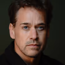 T.R. Knight and Hannah Cruz Will Lead LITTLE SHOP OF HORRORS Off-Broadway