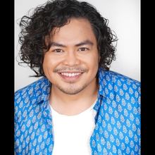 Red Concepción Joins CHICAGO as 'Amos Hart' Next Week