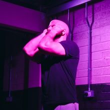 Photos: Alexis Gregory in SMOKE at the Kings Head Theatre