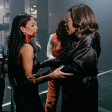 Photos: Oprah, Gayle King, and Heidi Klum Stop By SUNSET BLVD. On Broadway