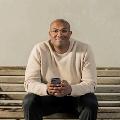 Former Project Writer Launches First National Comedy Tour &amp; Divisive Neighbourhood Experiment