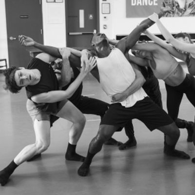 Photos: Ballet Hispánico Preps For EDUARDO VILARO'S BUSCANDO A JUAN At The Metropolitan Museum of Art