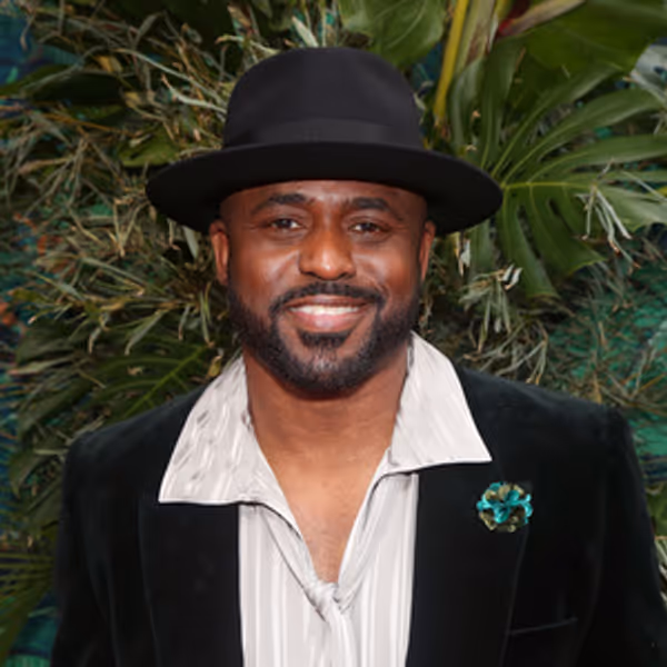 Wayne Brady Confirmed as CELEBRITY FAMILY FEUD Season 12 Contestant Photo