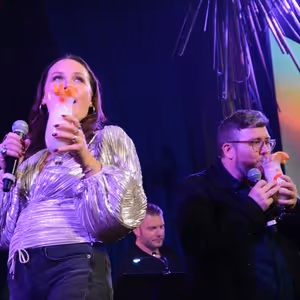 Photos: Go Inside Soundcheck and More At YACHT ROCKERS ON BROADWAY