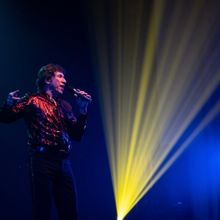 A NEIL DIAMOND STORY Comes to Raue Center For The Arts in May
