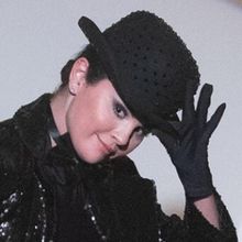 Photos: ONLY MURDERS IN THE BUILDING Goes Broadway For Third Season With Meryl Streep