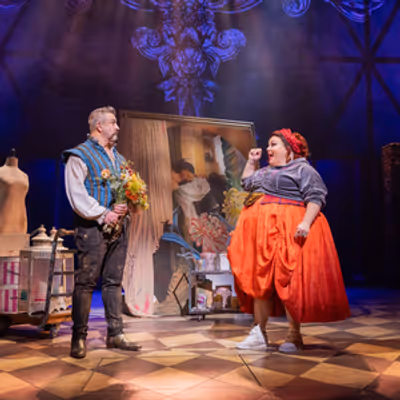 Photos: First Look at Chrissy Metz & Joey Fatone in & JULIET on Broadway