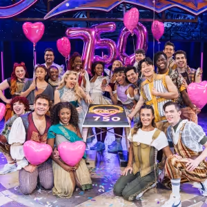 Photos: & JULIET Celebrates 750 Performances On Broadway