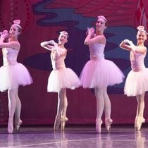 Celebrate The Holidays At The Moss Cultural Arts Center With December Performances