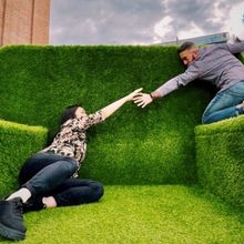 ALI IN WONDER(ENG)LAND Comes to Jackson's Lane