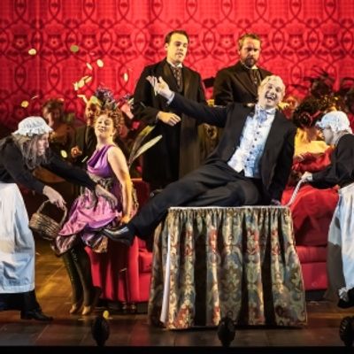 Photos: First Look at IOLANTHE at the London Coliseum