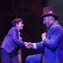 Photos: A CHRISTMAS CAROL at The Phoenix Theatre Company
