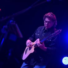 HEARTACHE TONIGHT: A TRIBUTE TO THE EAGLES Comes to the Raue Center