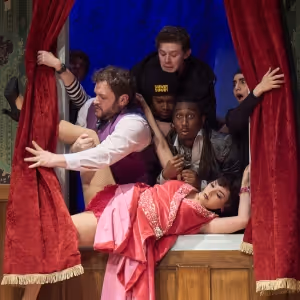 Photos: First Look at THE PLAY THAT GOES WRONG at Cleveland Play House