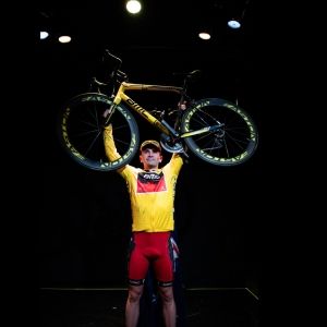 Photos: First Look at CADEL: LUNGS ON LEGS Ahead of Edinburgh Fringe