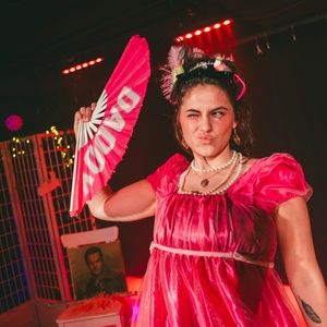 EDINBURGH 2026: Review: ROSALIE MINNITT: CLEMENTINE 2, Pleasance Courtyard, Besi