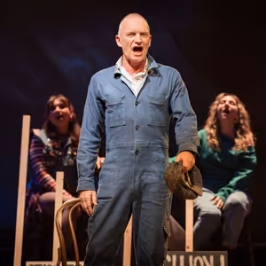 Photos: First Look at Sting in THE LAST SHIP in Amsterdam