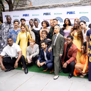 Photos: TWELFTH NIGHT Cast Celebrates Opening Night in the Park