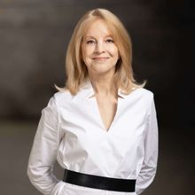 NEA Jazz Master Maria Schneider To Lead The NEC Jazz Orchestra In Concert