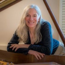 A Joni Mitchell Tribute From Dawna Hammers And More Announced At Spire Center for Per