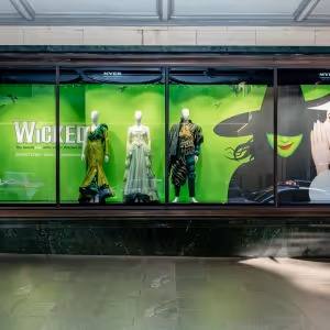 Australian Production of WICKED Partners With M·A·C Cosmetics