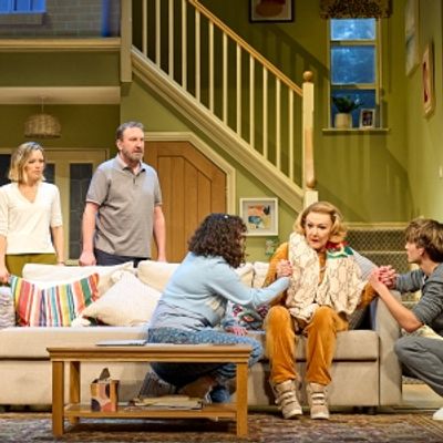 Review: THE UNFRIEND, Wyndham's Theatre