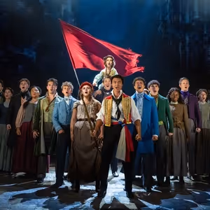 LES MISÉRABLES West End Will Welcome New Cast at Sondheim Theatre