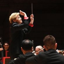 Marin Alsop Leads Philadelphia Orchestra for Historic Concert at the Lied Center