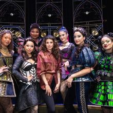 Photos: SIX On Broadway Welcomes MY LADY JANE Star Emily Bader