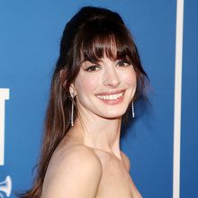 Video: Anne Hathaway Reflects on Early Career Start at Paper Mill Playhouse