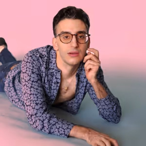 HOLD ME IN THE WATER Sets Dates Off-Broadway
