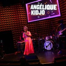 Joe's Pub Celebrates 25 Years At The Annual Gala And Raises Funds For Artist…